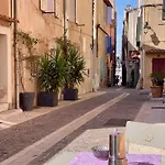 Droit Au Port Par Dodo-a-cassis Apartamento *