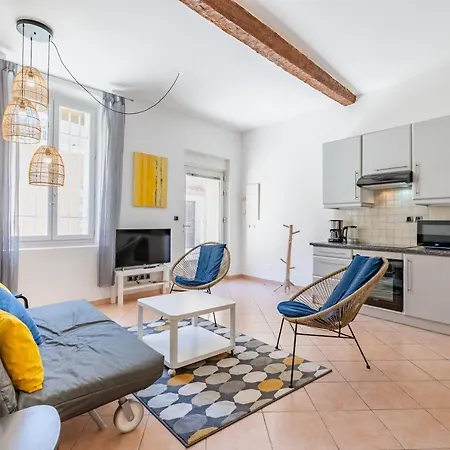 Droit Au Port Par Dodo-a-cassis Apartamento *